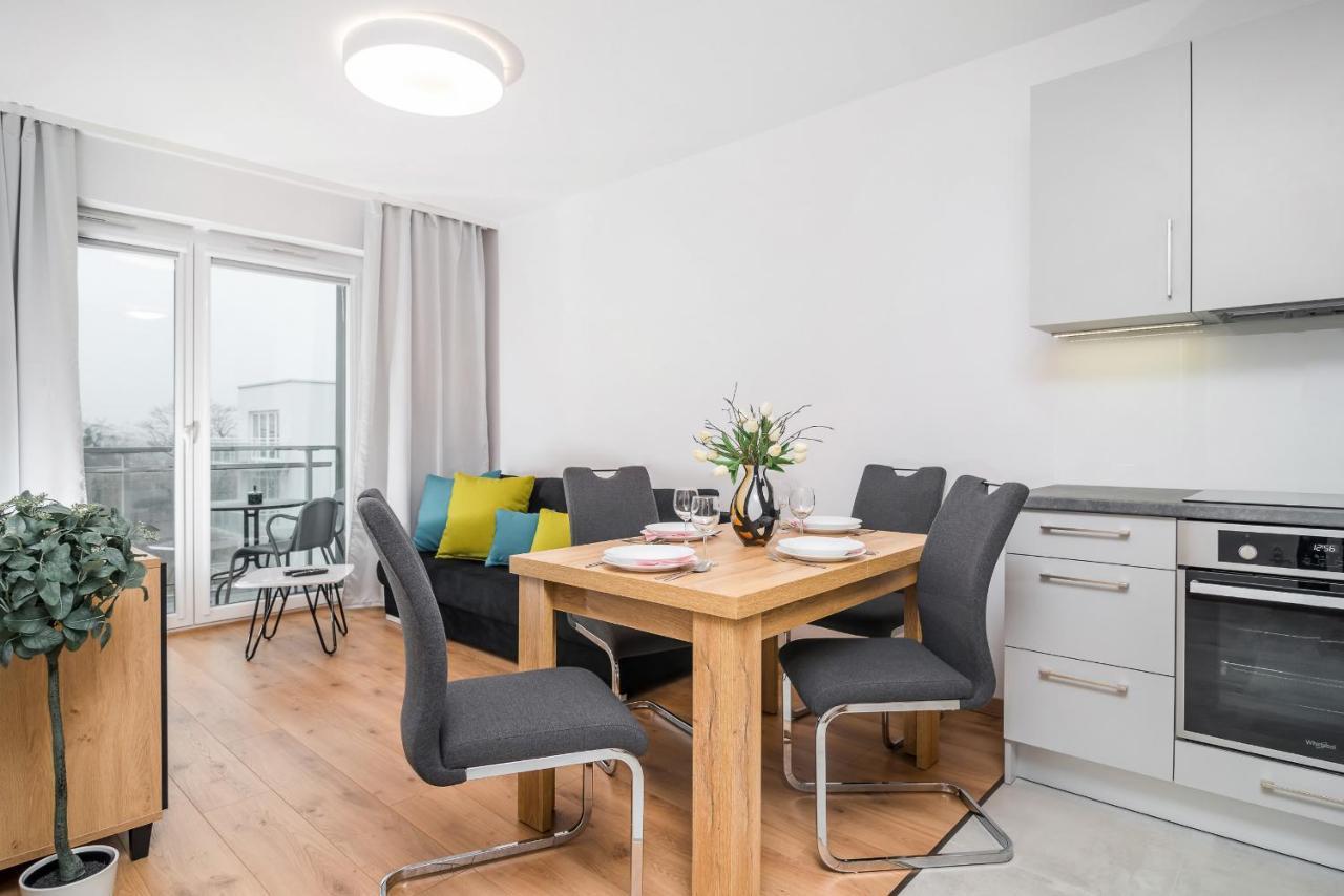 Wroclaw Rose Apartments By Noclegi Renters エクステリア 写真